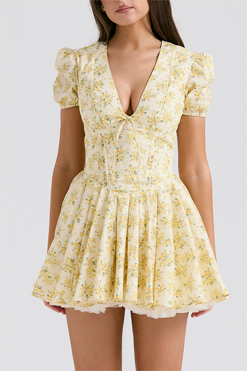 Floral V Neck Slim Fit Mini Dress S / Yellow - ENCHANTE VOGUE